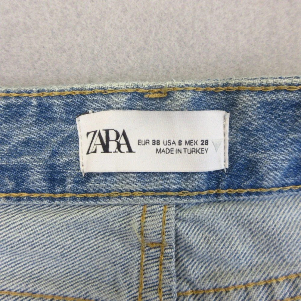 Zara Jeans NWT Women 6 Blue Light Wash Cargo Pocket High-Rise Loose Back Flaps - Picture 5 of 11